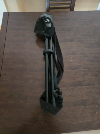 Taburete plegable camping negro/gris