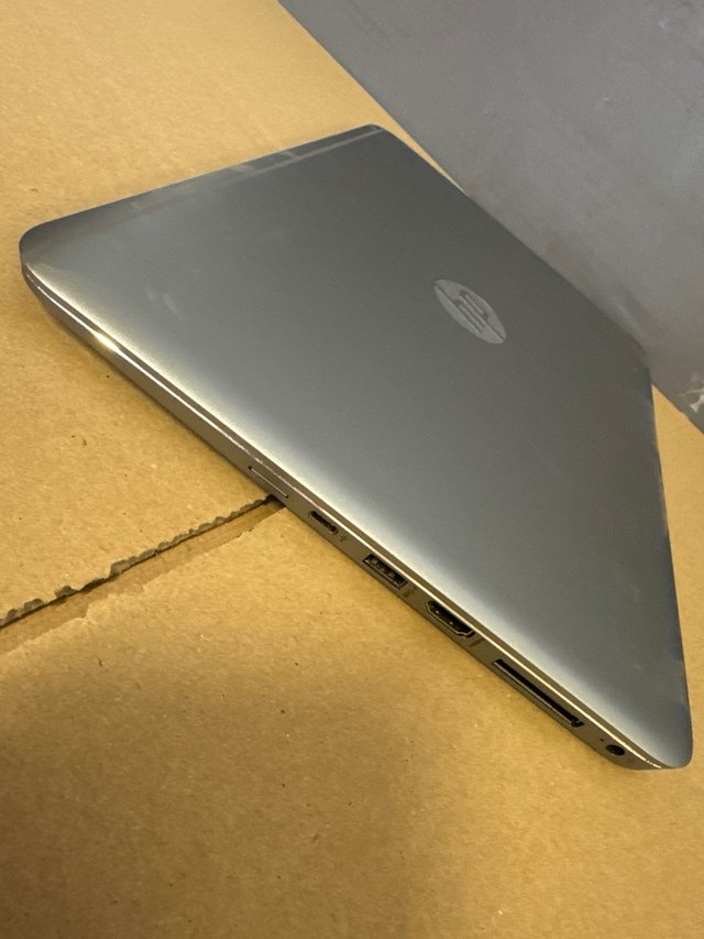Computer portatile HP Elitebook Folio i7 6AG/16GB RAM/256SSD