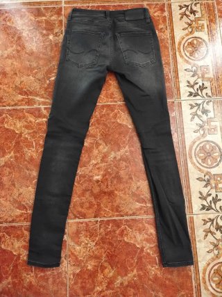 Pantalones Jack Jones Talla 28/32 Negros