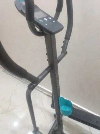 Elíptica Gimnasio Negra
