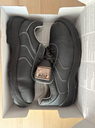 Zapatos de seguridad de piel y puntera reforzada
