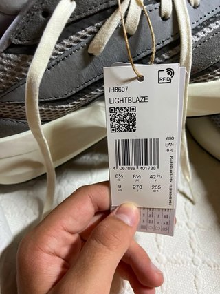 Adidas Lightblaze 42 2/3 a estrenar