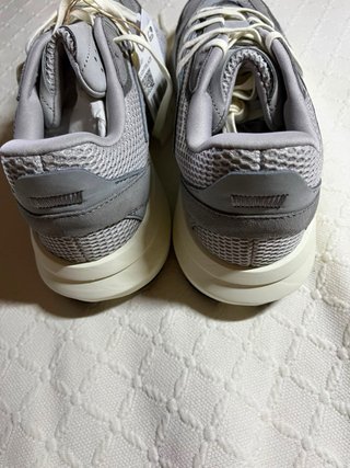 Adidas Lightblaze 42 2/3 a estrenar