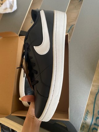 Zapatillas Nike Negras y Blancas