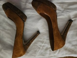 Zapatos de tacón marrones con plataforma