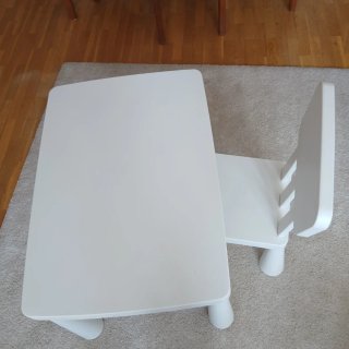 Mesa y Silla Infantil IKEA Blanca