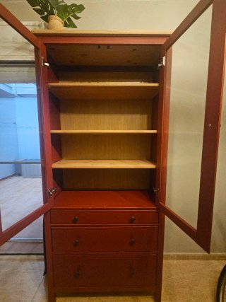 Vitrina IKEA Hemnes