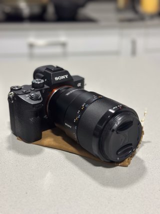 Cámara Sony A7 III+ Objetivo macro Sony 90mm f/2.8