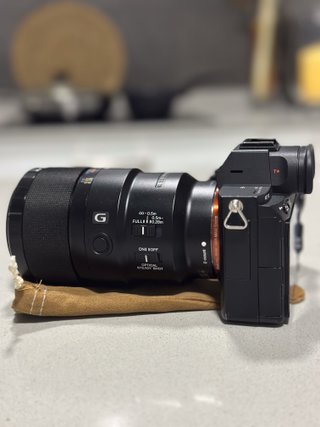 Cámara Sony A7 III+ Objetivo macro Sony 90mm f/2.8