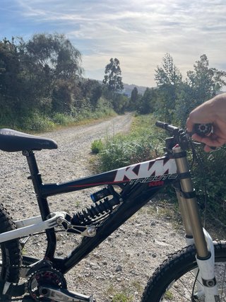 Bici DH KTM Tribute