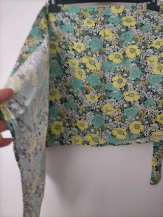 Falda corta estampada mujer