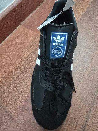 Zapatillas Adidas Samba Negras y Blancas