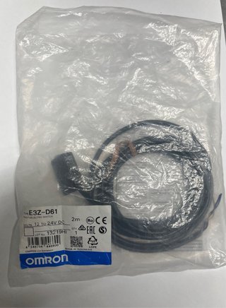 Sensor Fotoeléctrico Omron E3Z-D61