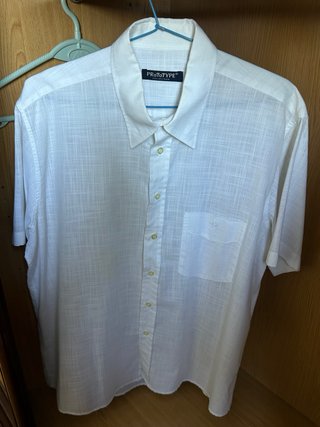 Camisa a elegir (Zara, Massimo Dutti, Hugo boss..)