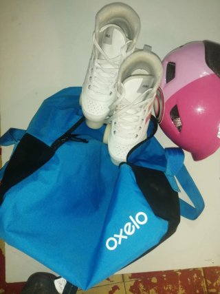 Patines Axelo Blancos + Bolso y Casco