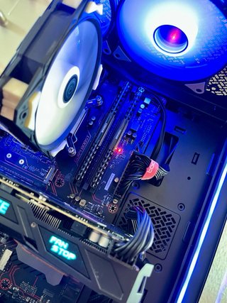 PC GAMING - GTX 1070 - 16 Ram - 512 GB