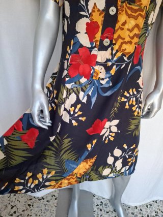 Vestido estampado floral manga corta