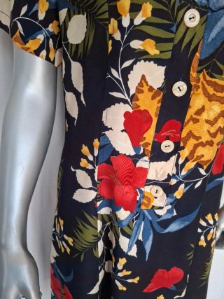 Vestido estampado floral manga corta