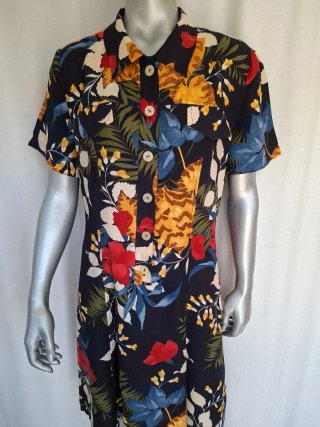 Vestido estampado floral manga corta