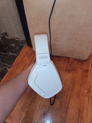Cascos gaming blancos