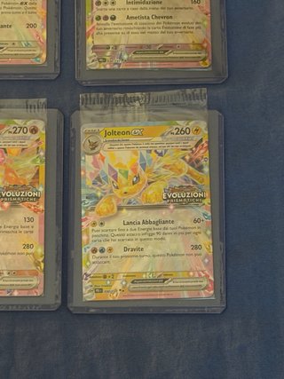 Set 9 Carte Pokemon Evoluzioni Prismatiche