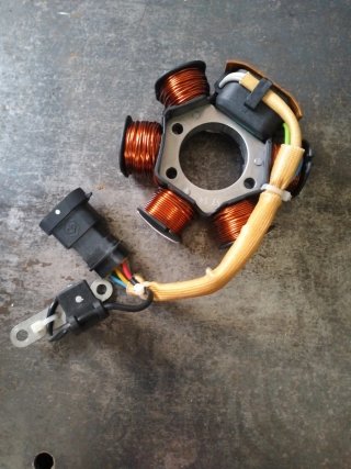 Estator de moto