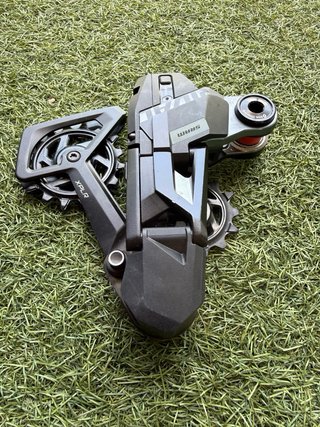 Cambio Sram Rival E1 XPLR AXS 13V