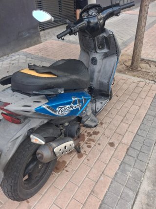 Piaggio Typhoon 50 2T Scooter