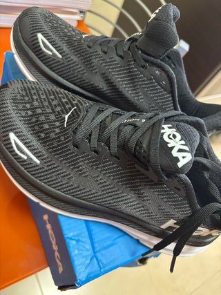 Zapatillas Hoka Clifton 9 Unisex Negro/Gris
