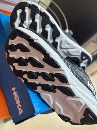 Zapatillas Hoka Clifton 9 Unisex Negro/Gris