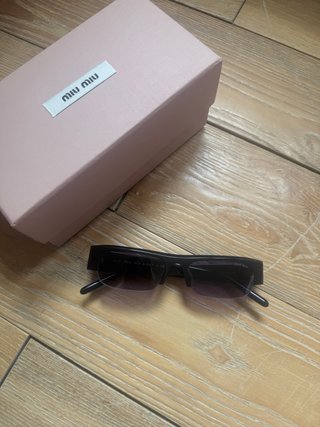 Gafas Miu Miu Negras