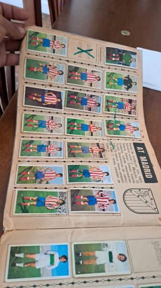 Álbum Fútbol Campeonato Liga 75/76