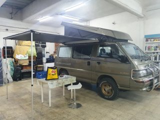 Mitsubishi L 300 1998