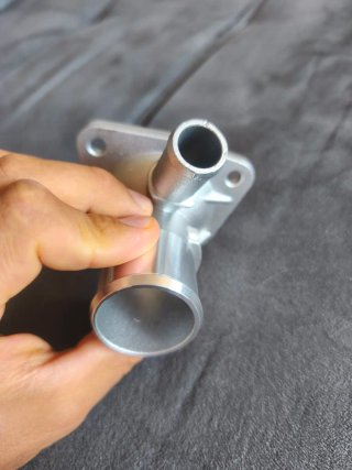 Tapa termostato aluminio 1.9 TD PSA