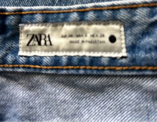 Pantalón vaquero recto ZARA