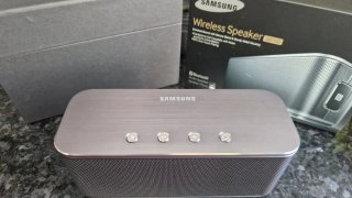 Samsung SB330 Coluna Bluetooth Nova na Caixa