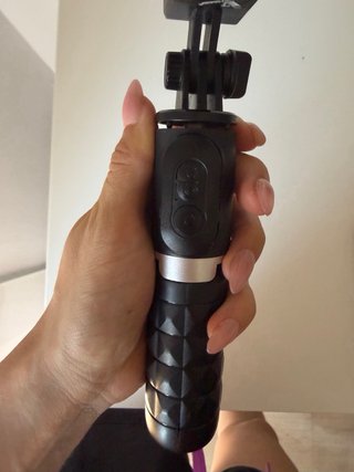 Trípode móvil con luz y control remoto