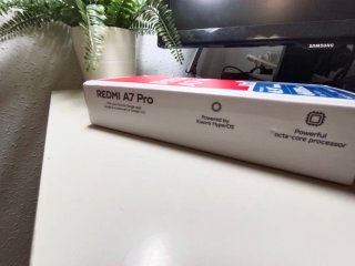 Xiaomi Redmi 7 Pro azul celeste