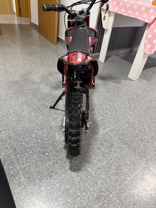 Moto Eléctrica Cross 1000W Roja y Negra
