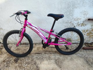 Bicicleta BH Sprint niña rosa modelo california