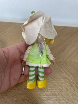 Muñeca Tarta de Fresa Tulimenta