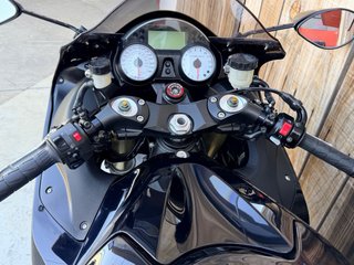 Kawasaki ZZR1400 Negra
