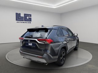 Toyota Rav4 2.5l 220H Style