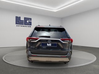 Toyota Rav4 2.5l 220H Style