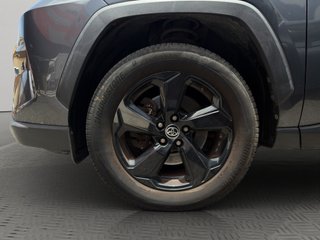 Toyota Rav4 2.5l 220H Style