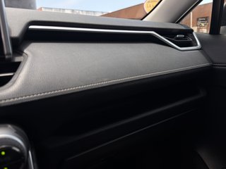 Toyota Rav4 2.5l 220H Style