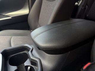Toyota Rav4 2.5l 220H Style