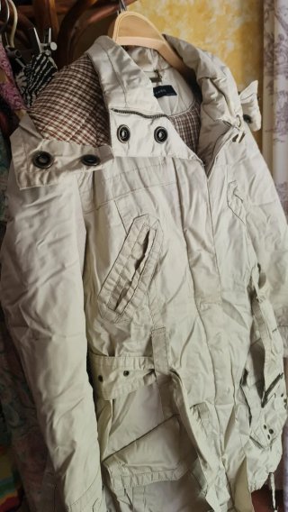 Abrigo Zara Beige Talla M