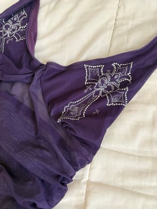 Top Morado Gótico con Pedrería