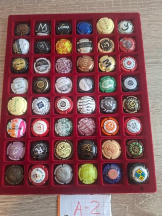 Colección chapas de cava